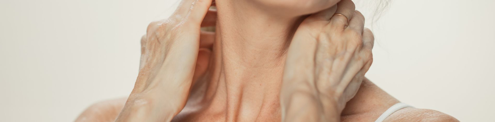 How to Get Rid of Turkey Neck & Loose Neck Skin 